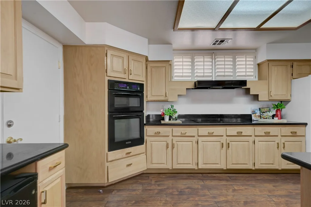 332 Wild Plum, Las Vegas, NV 89107