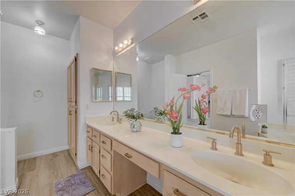 332 Wild Plum, Las Vegas, NV 89107