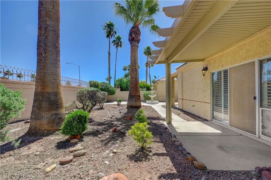 332 Wild Plum, Las Vegas, NV 89107