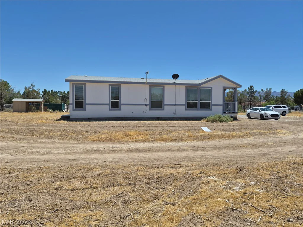6201 Surrey, Pahrump, NV 89048