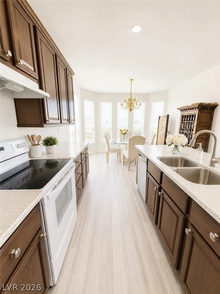 6201 Surrey, Pahrump, NV 89048