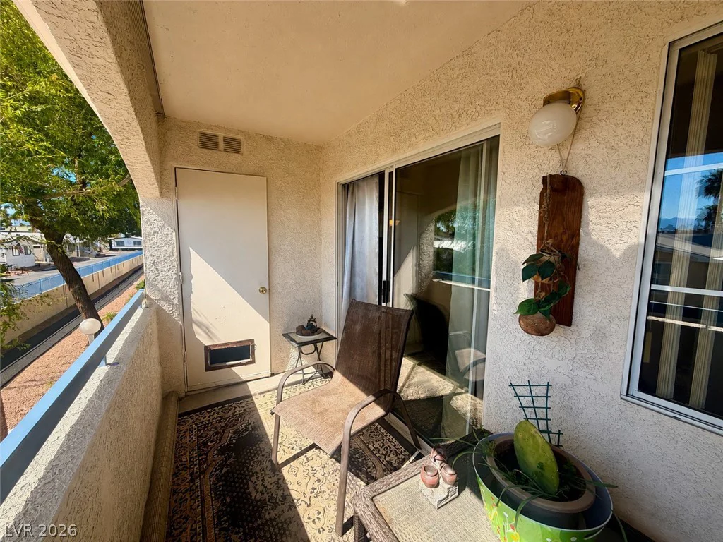 2725 Nellis, Las Vegas, NV 89121