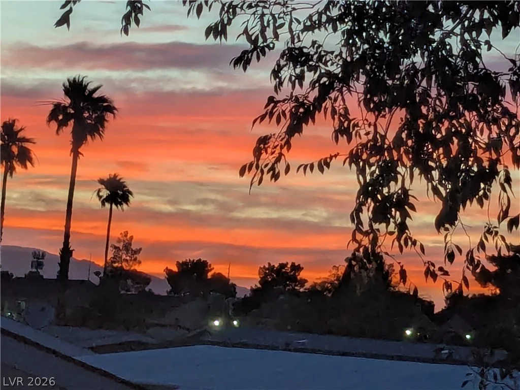 2725 Nellis, Las Vegas, NV 89121
