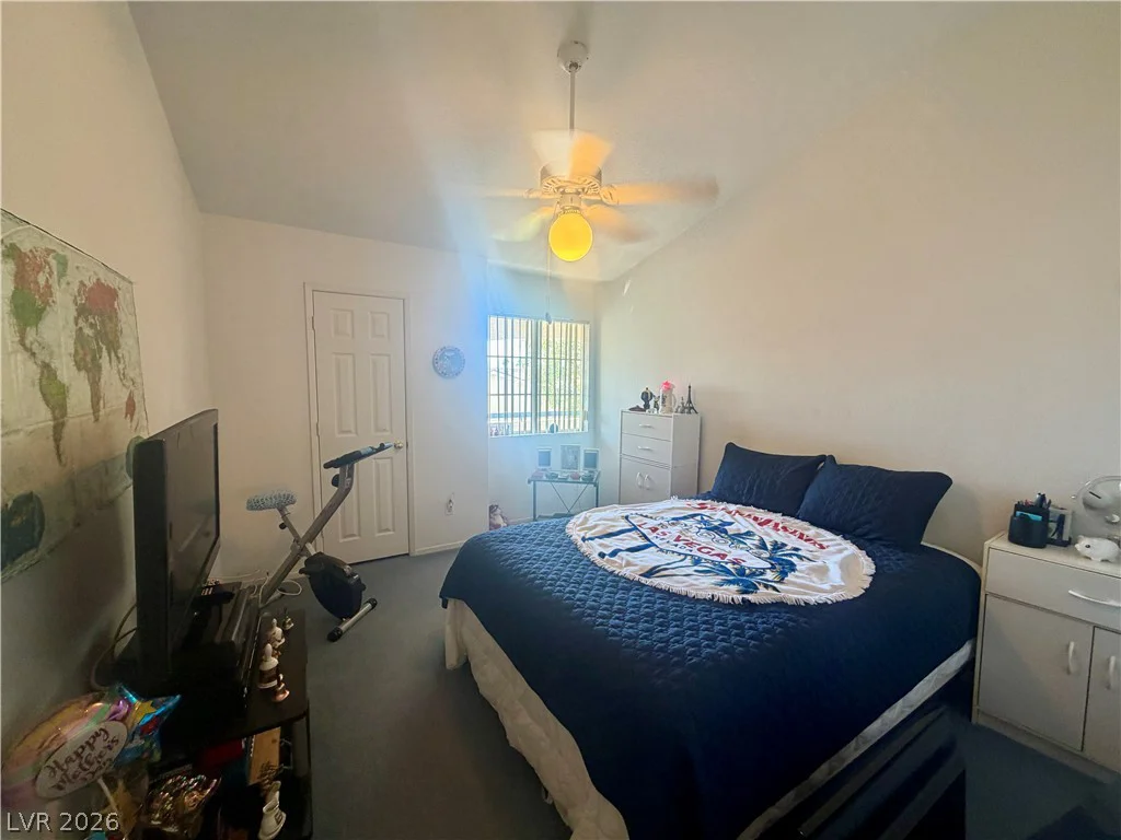 2725 Nellis, Las Vegas, NV 89121