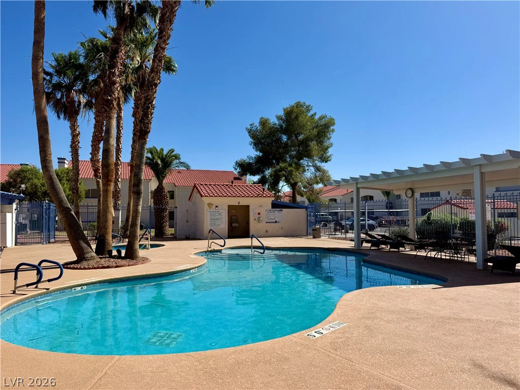 2725 Nellis, Las Vegas, NV 89121