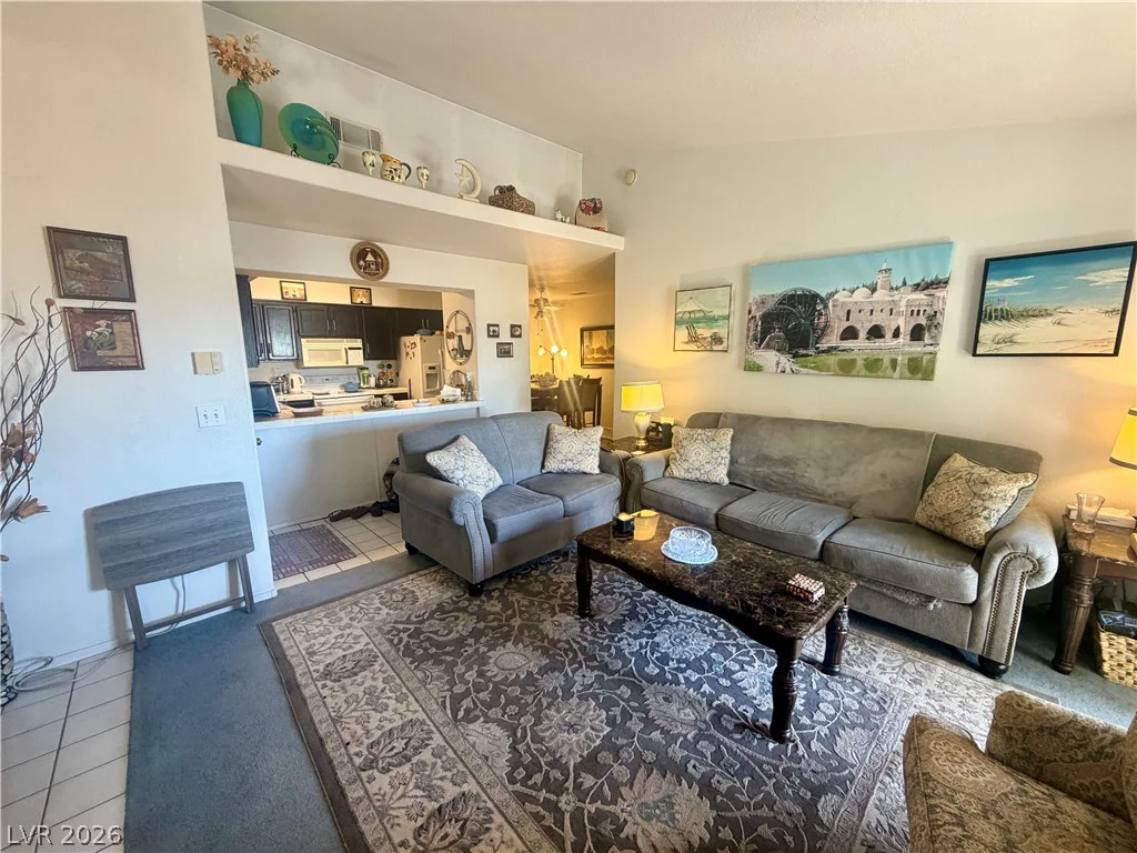 2725 Nellis, Las Vegas, NV 89121