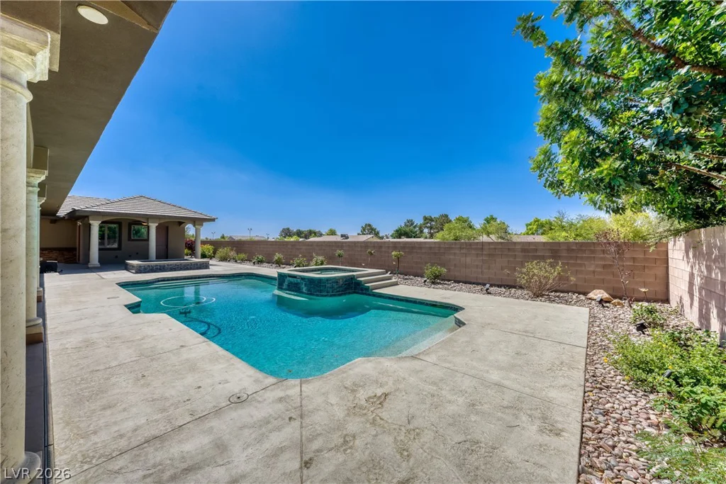 8035 Palm Cove, Las Vegas, NV 89129