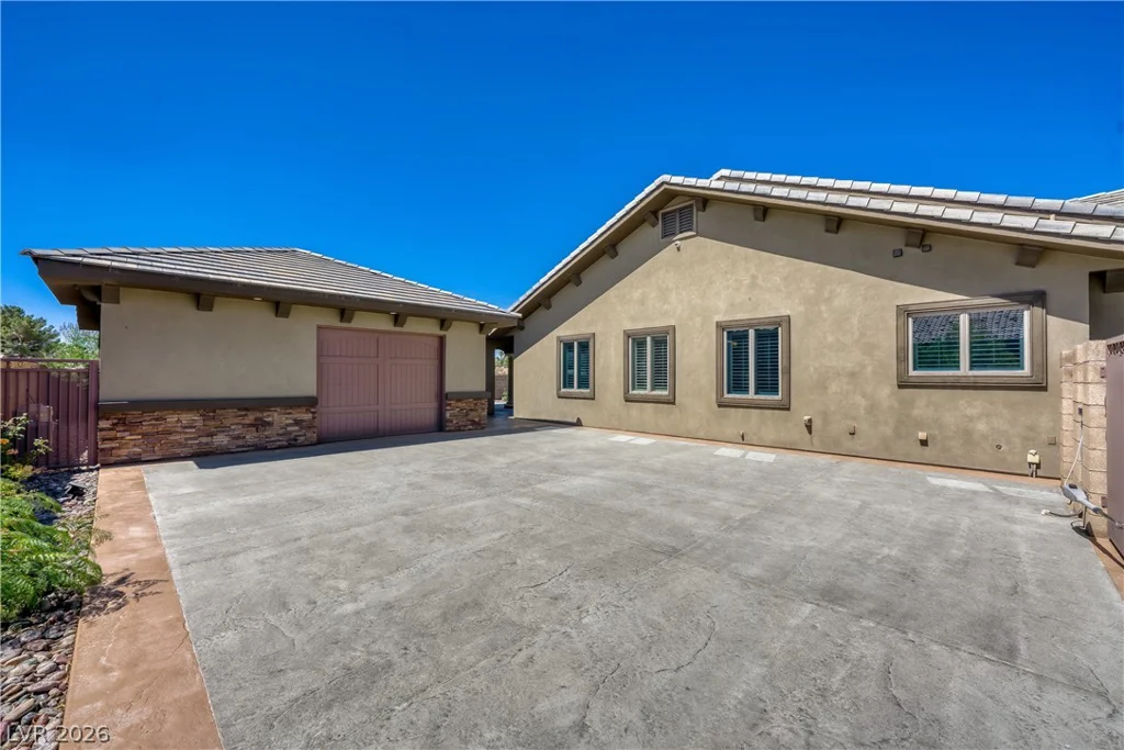 8035 Palm Cove, Las Vegas, NV 89129
