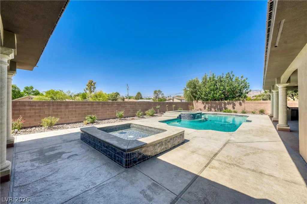 8035 Palm Cove, Las Vegas, NV 89129