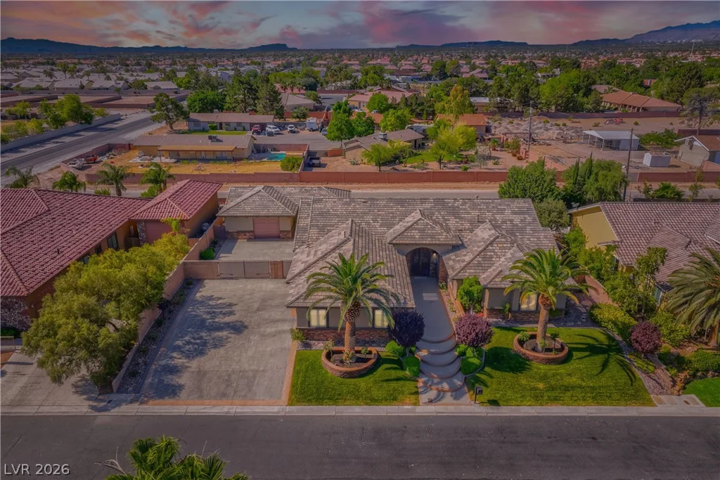 8035 Palm Cove, Las Vegas, NV 89129