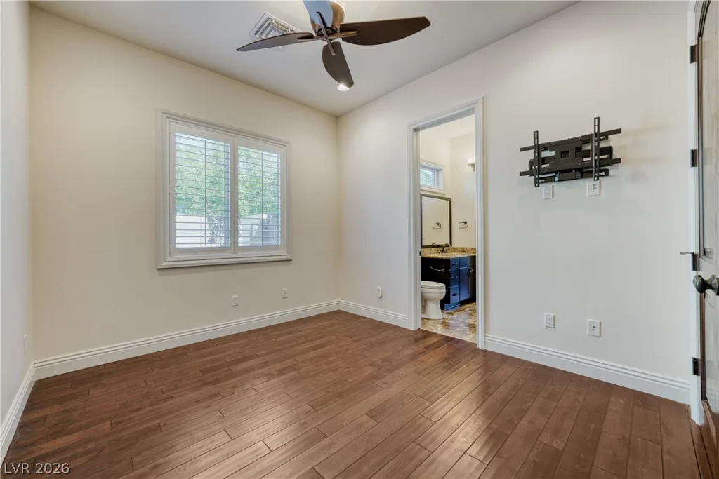 8035 Palm Cove, Las Vegas, NV 89129