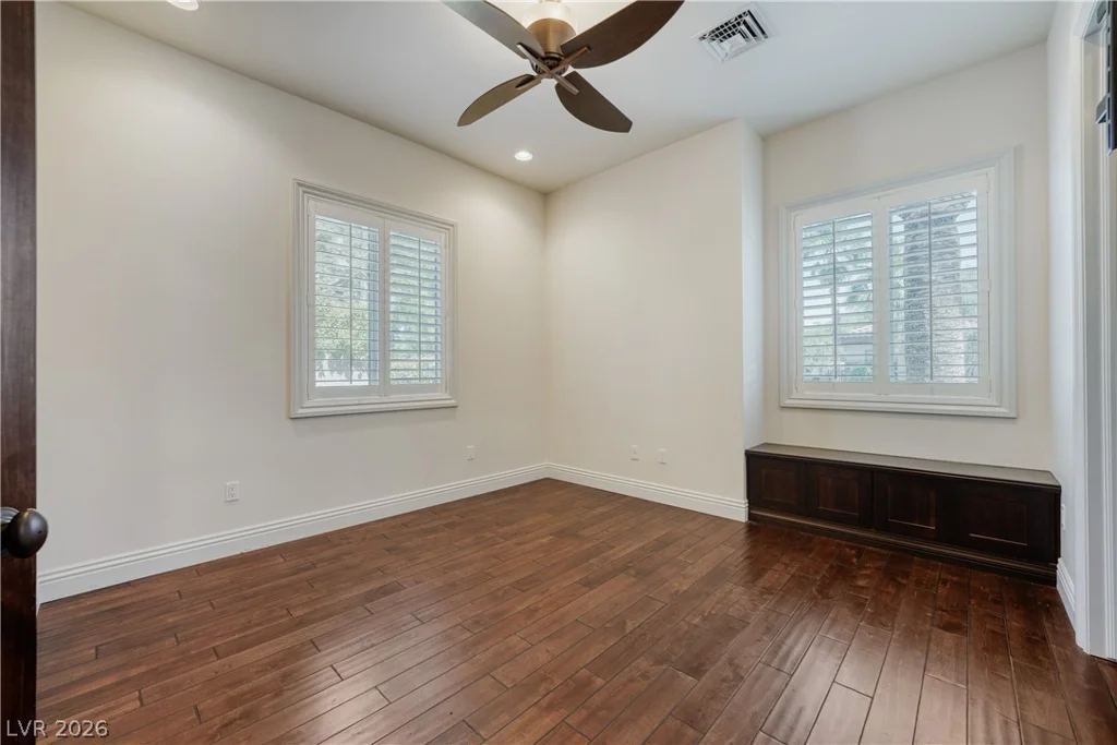 8035 Palm Cove, Las Vegas, NV 89129