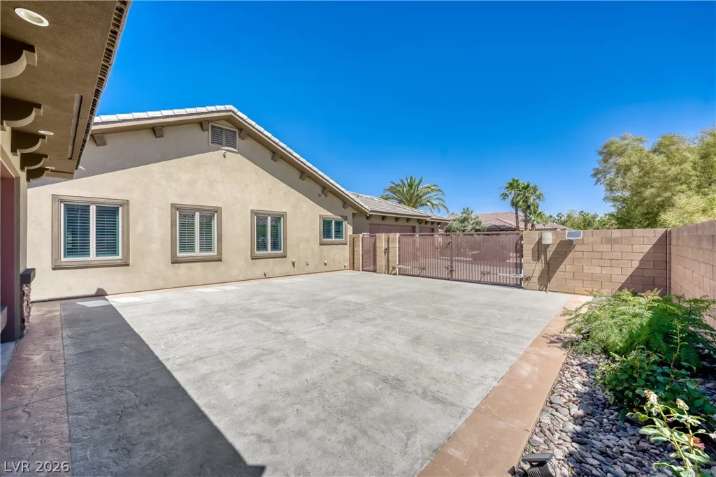 8035 Palm Cove, Las Vegas, NV 89129