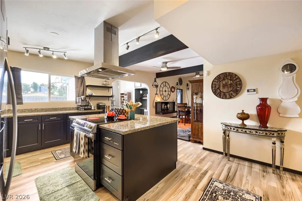 3212 Sundown, Las Vegas, NV 89169