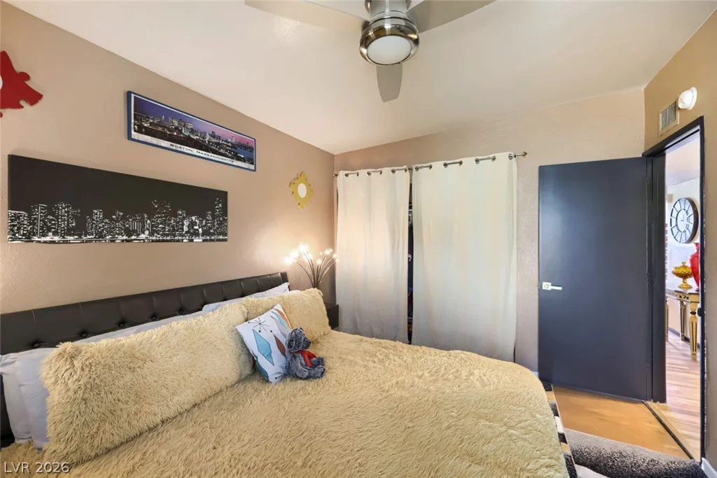 3212 Sundown, Las Vegas, NV 89169