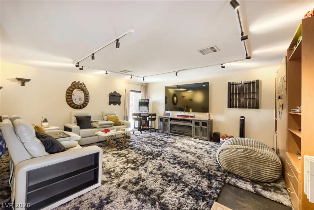 3212 Sundown, Las Vegas, NV 89169