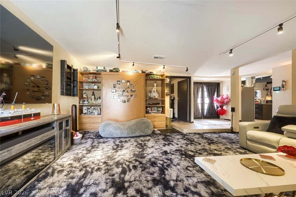 3212 Sundown, Las Vegas, NV 89169