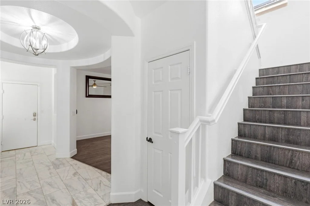2612 Cattrack, North Las Vegas, NV 89081