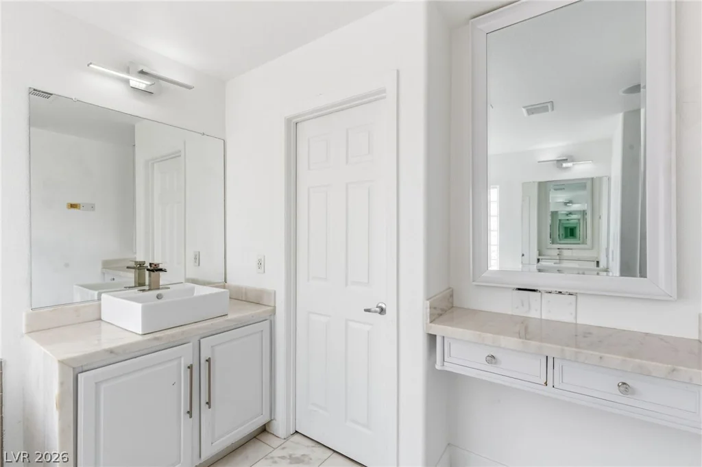 2612 Cattrack, North Las Vegas, NV 89081