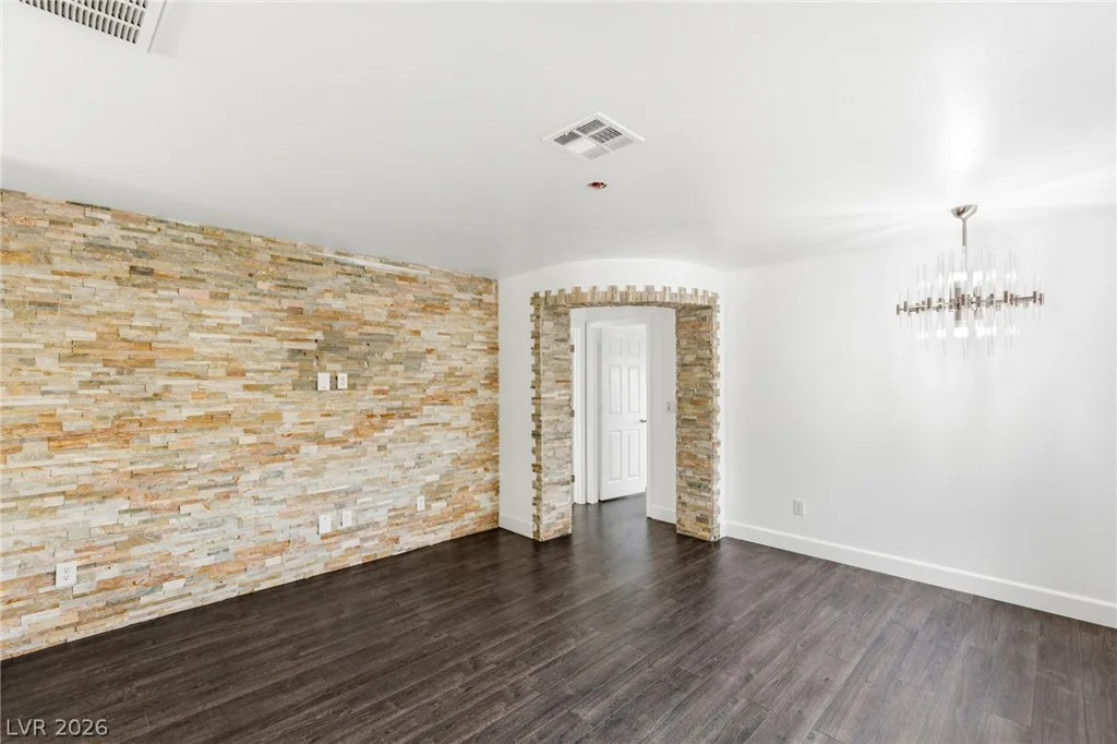 2612 Cattrack, North Las Vegas, NV 89081