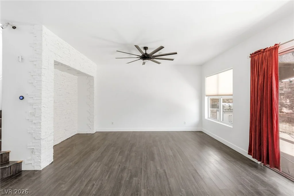 2612 Cattrack, North Las Vegas, NV 89081