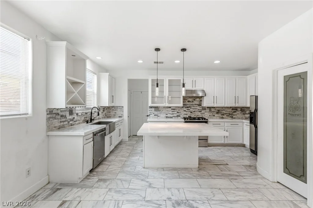2612 Cattrack, North Las Vegas, NV 89081