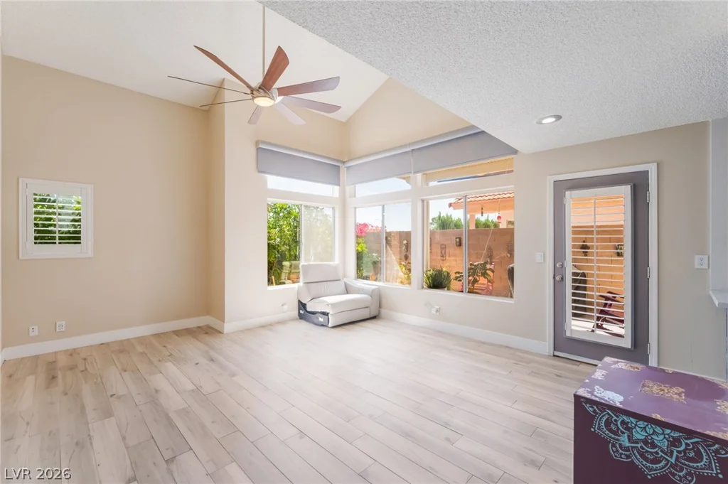 2608 Ironside, Las Vegas, NV 89108