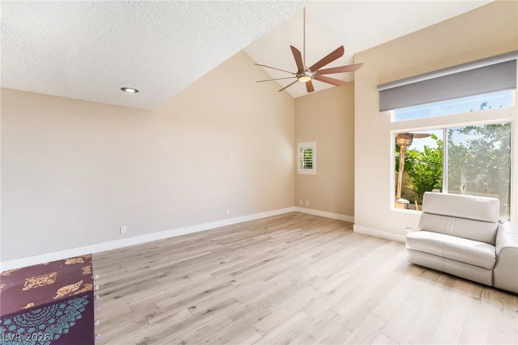 2608 Ironside, Las Vegas, NV 89108