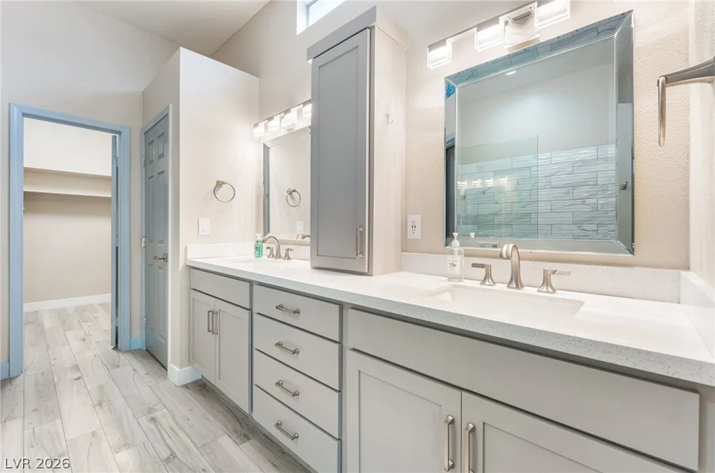 2608 Ironside, Las Vegas, NV 89108