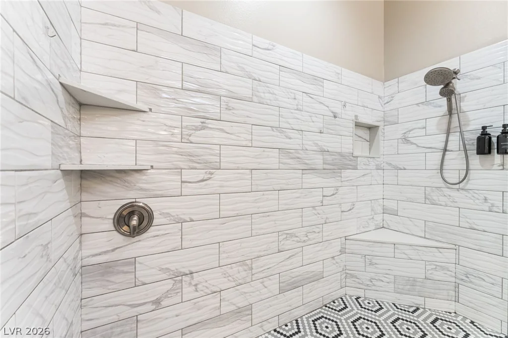 2608 Ironside, Las Vegas, NV 89108