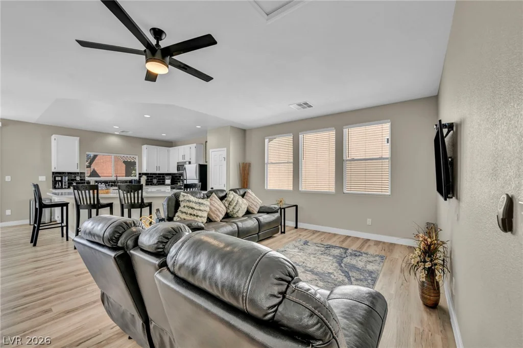 4829 Canary Diamond, Las Vegas, NV 89139