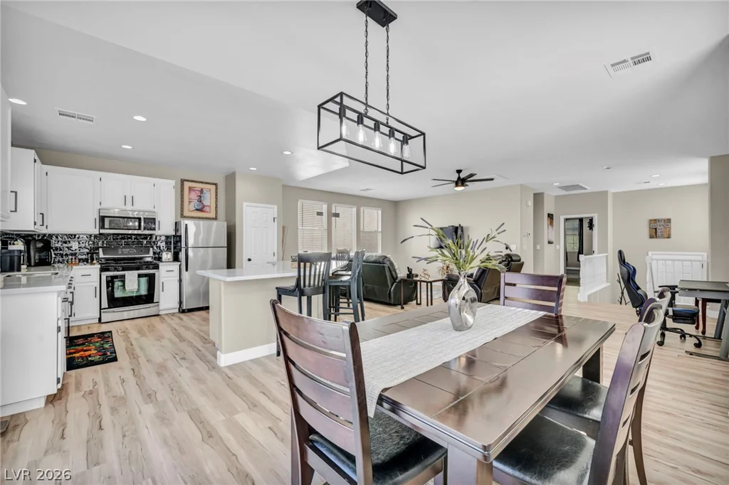 4829 Canary Diamond, Las Vegas, NV 89139