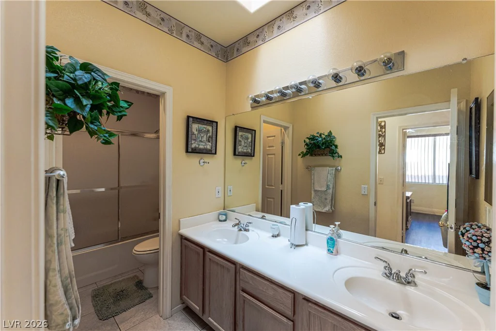 2326 Bahama Point, North Las Vegas, NV 89031