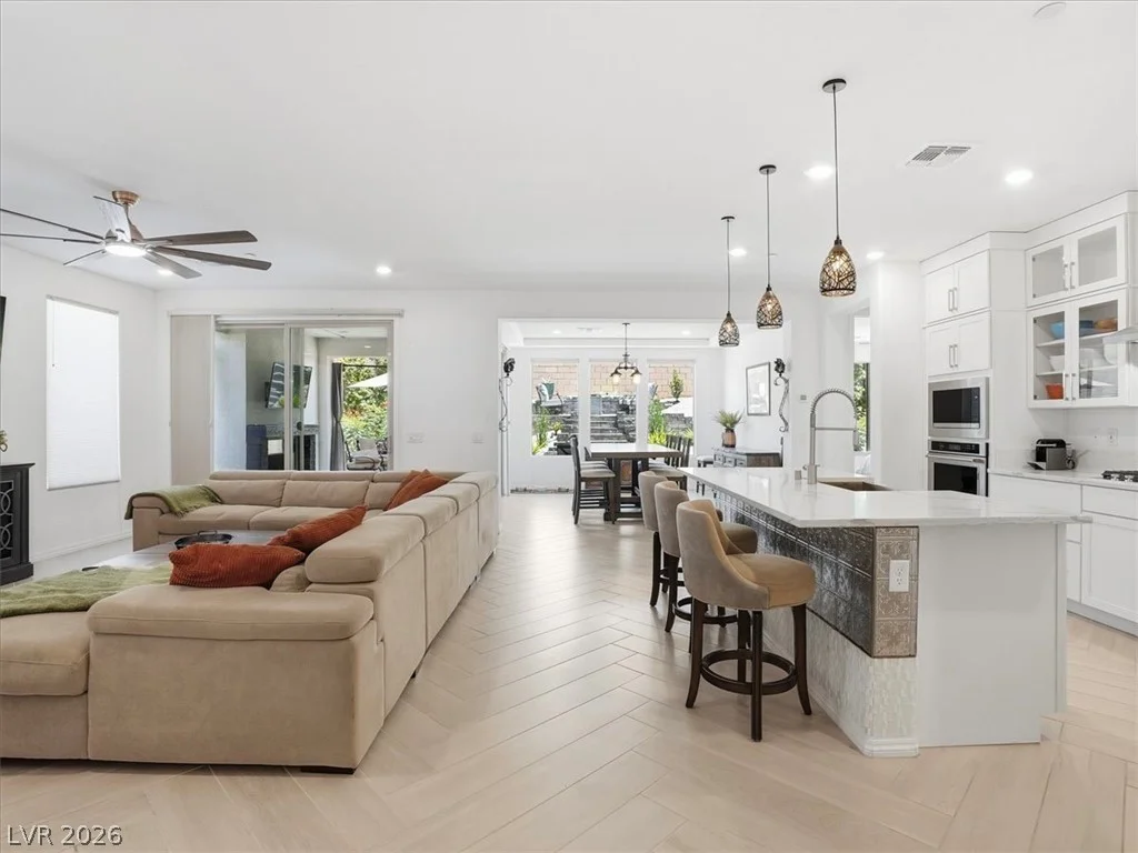 22 Sun Lily, Henderson, NV 89011