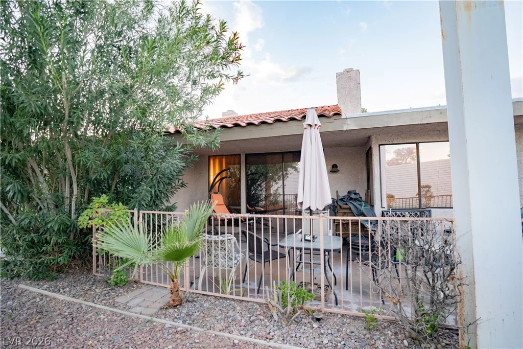 2451 Domingo, Las Vegas, NV 89121