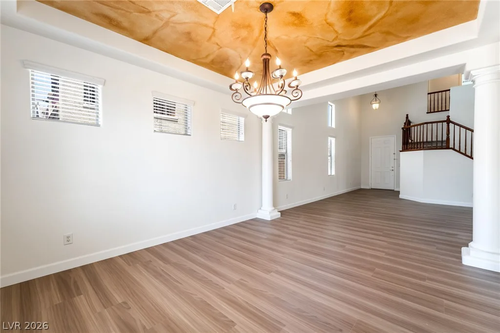 5725 Awakening, North Las Vegas, NV 89081