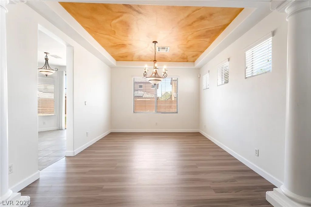 5725 Awakening, North Las Vegas, NV 89081