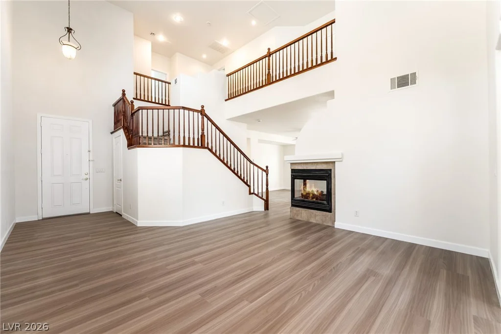 5725 Awakening, North Las Vegas, NV 89081