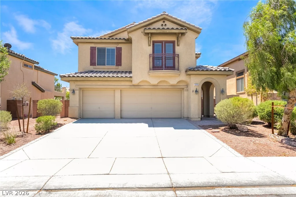 5725 Awakening, North Las Vegas, NV 89081