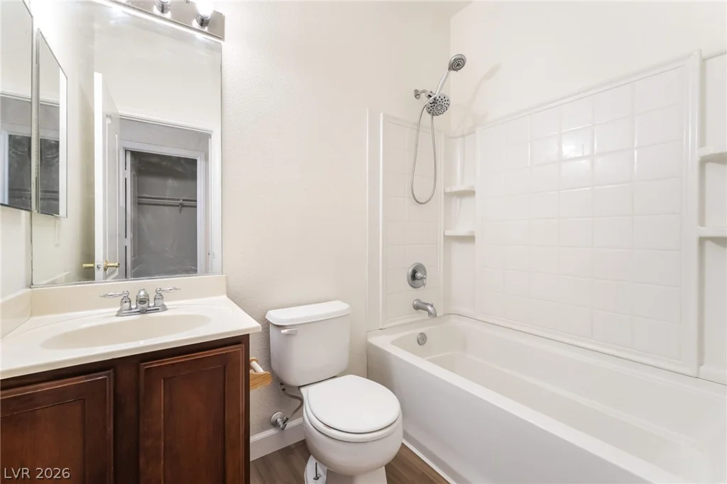5725 Awakening, North Las Vegas, NV 89081