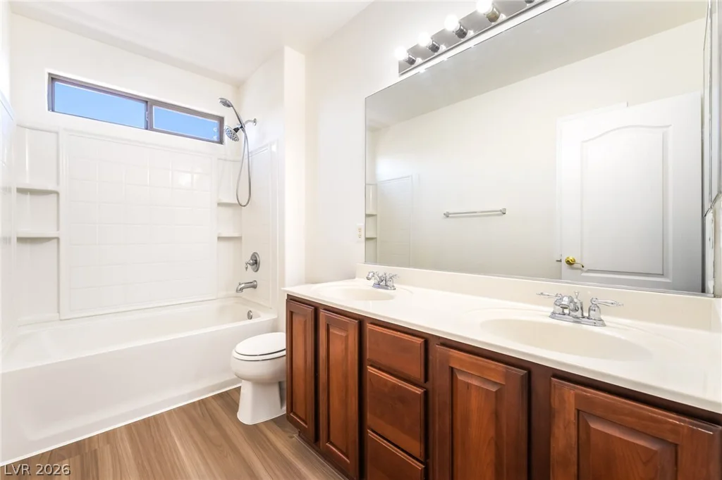 5725 Awakening, North Las Vegas, NV 89081