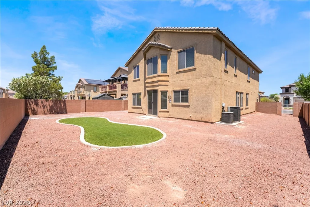 5725 Awakening, North Las Vegas, NV 89081