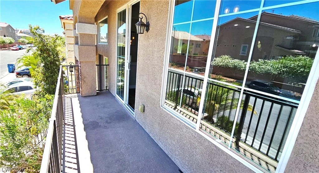6302 Jackson Spring, Las Vegas, NV 89118