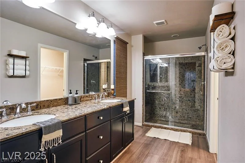 6302 Jackson Spring, Las Vegas, NV 89118