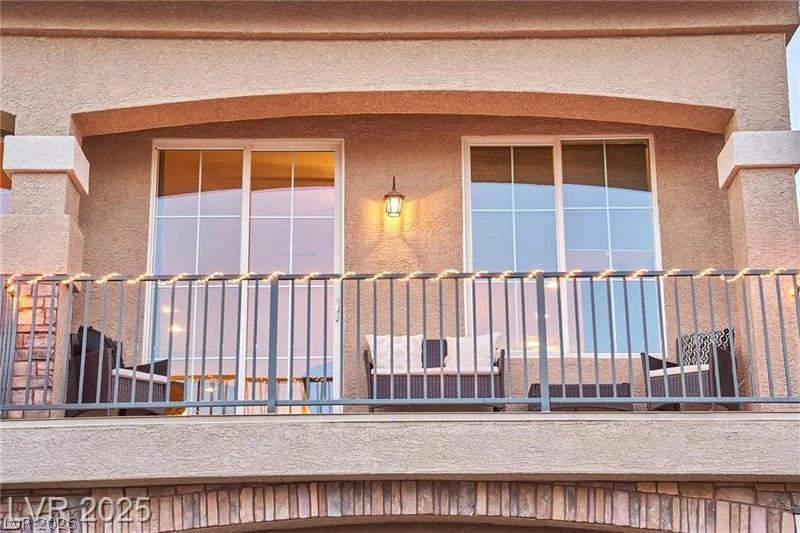 6302 Jackson Spring, Las Vegas, NV 89118