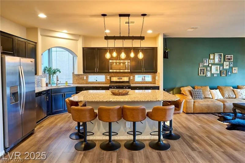 6302 Jackson Spring, Las Vegas, NV 89118