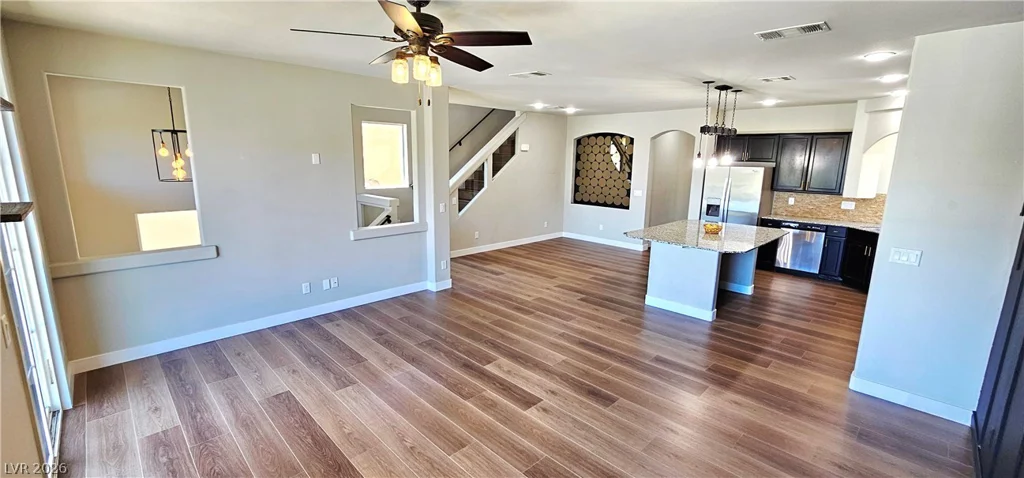 6302 Jackson Spring, Las Vegas, NV 89118