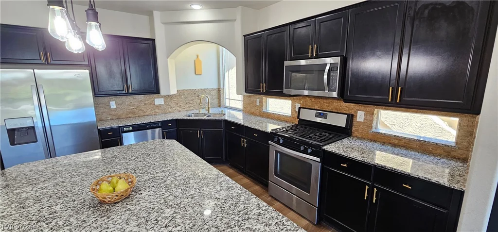 6302 Jackson Spring, Las Vegas, NV 89118