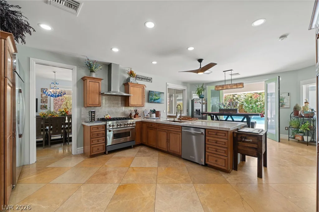 4005 Richmar, Las Vegas, NV 89139