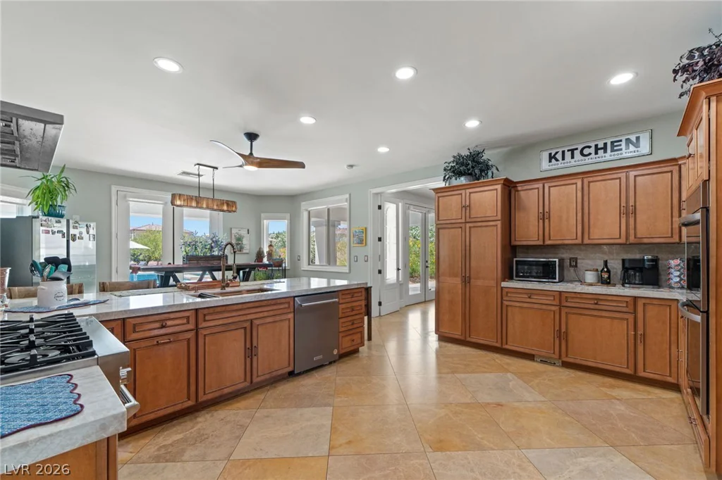4005 Richmar, Las Vegas, NV 89139